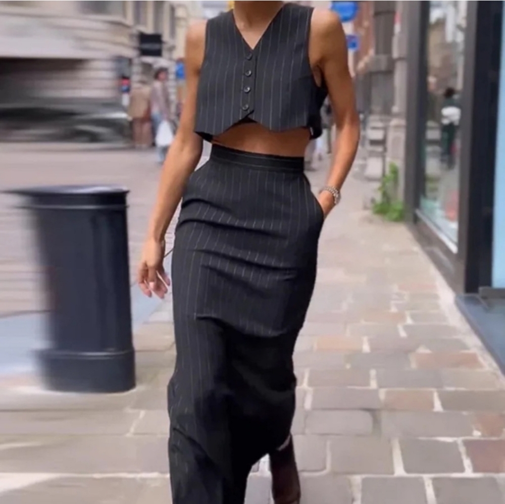 Commense Black Pinstripe Skirt Set